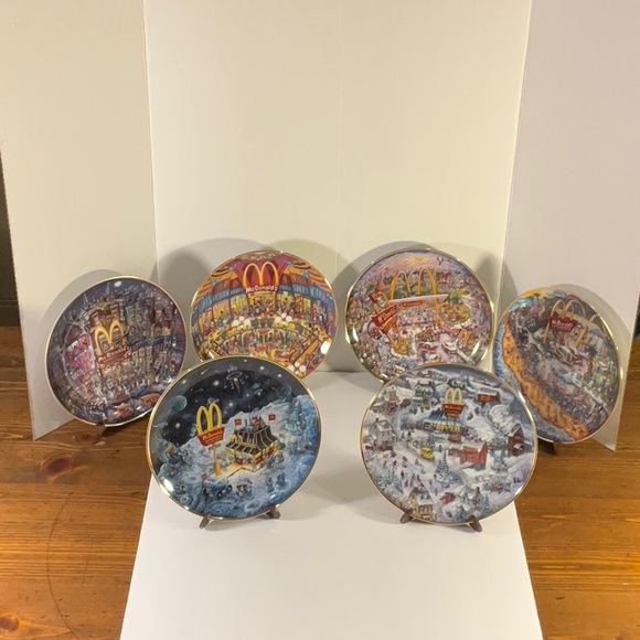 McDonald’s 1994 Bill Bell (The Franklin Mint) Collector Plates.“Golden”series